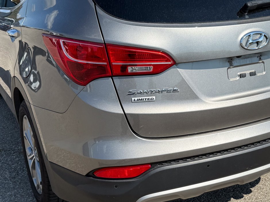 2013 Hyundai Santa Fe Sport 2.0T SE-12