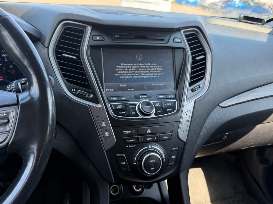 2013 Hyundai Santa Fe Sport 2.0T SE-18