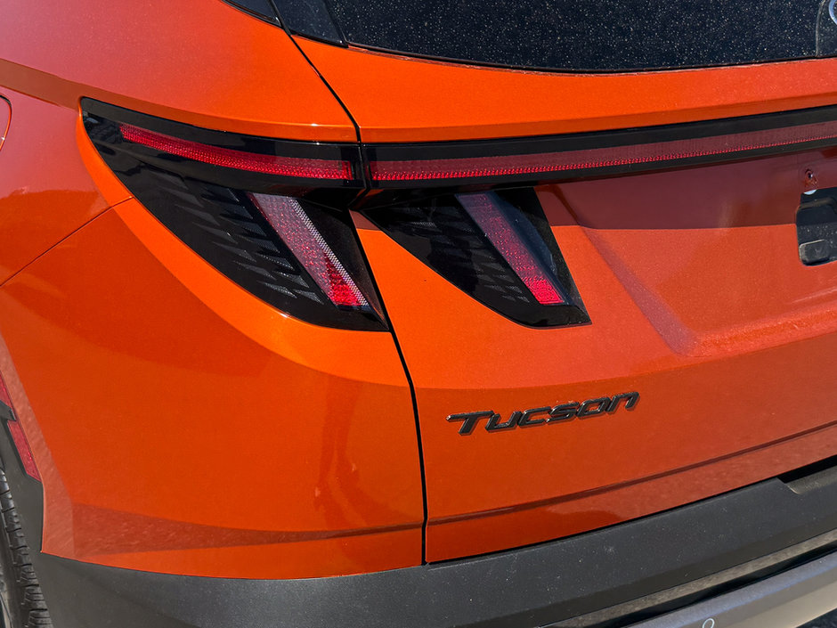 2024 Hyundai Tucson Hybrid Luxury-11