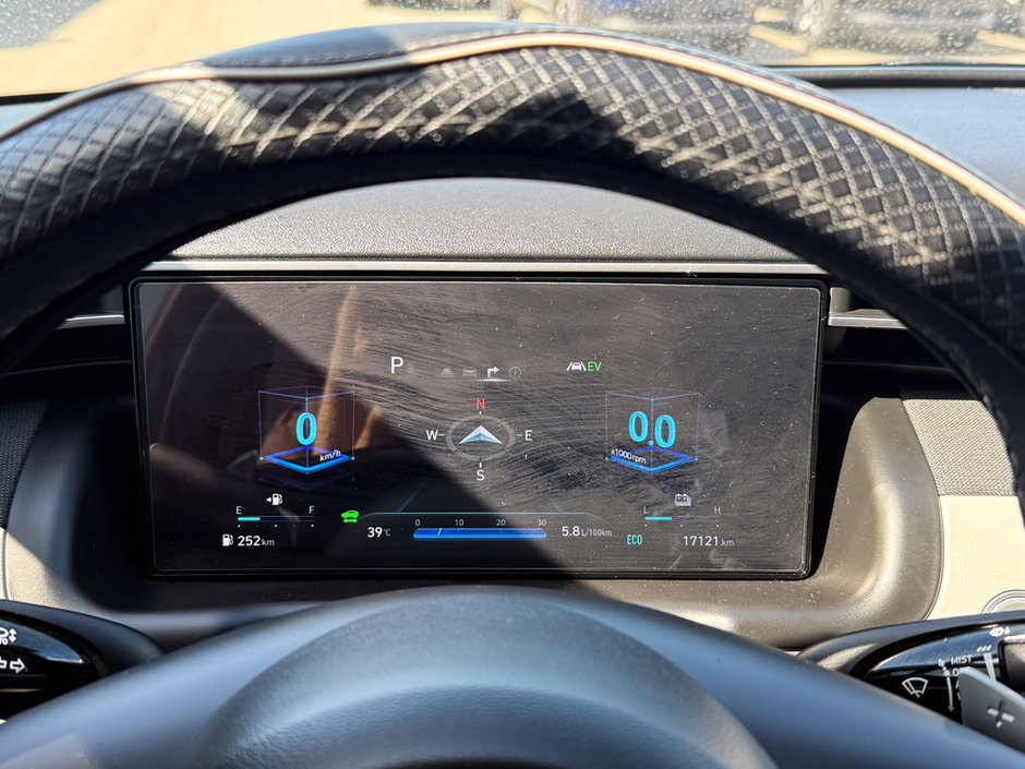 2024 Hyundai Tucson Hybrid Luxury-25