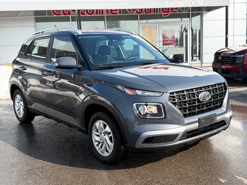 2024 Hyundai Venue Preferred-9