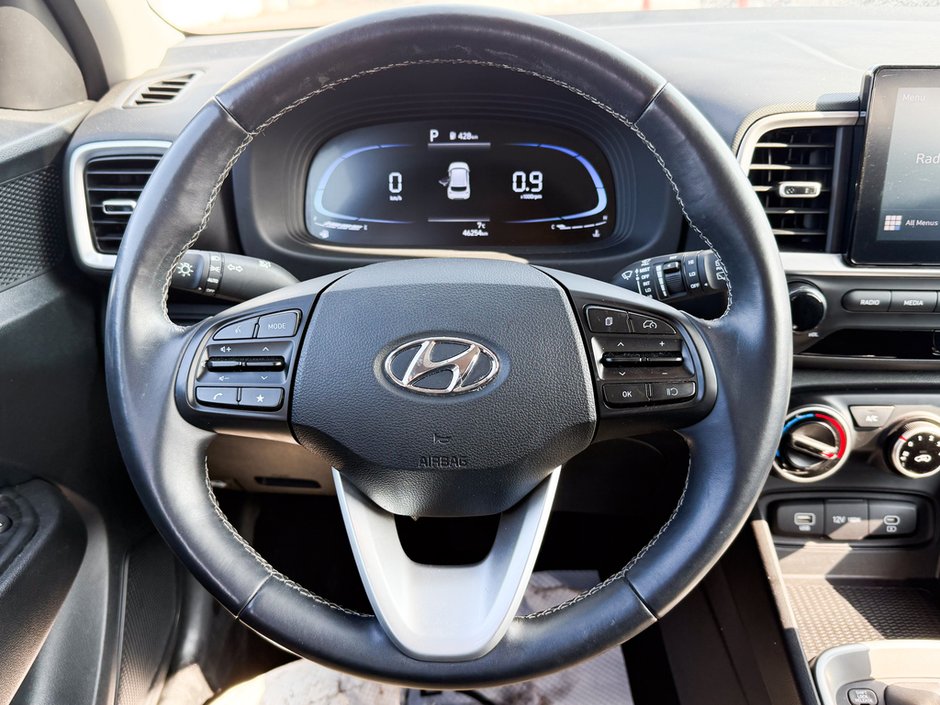 2024 Hyundai Venue Preferred-17