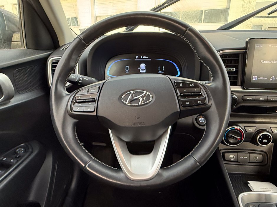 2024 Hyundai Venue Preferred-16