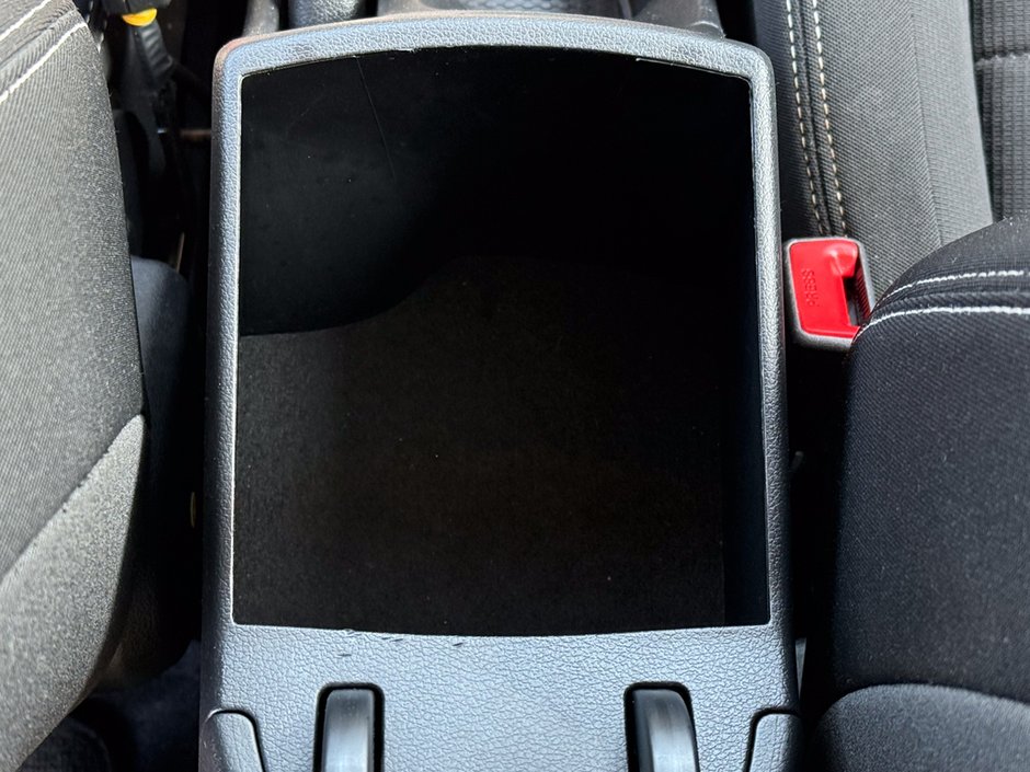 2024 Hyundai Venue Preferred-21