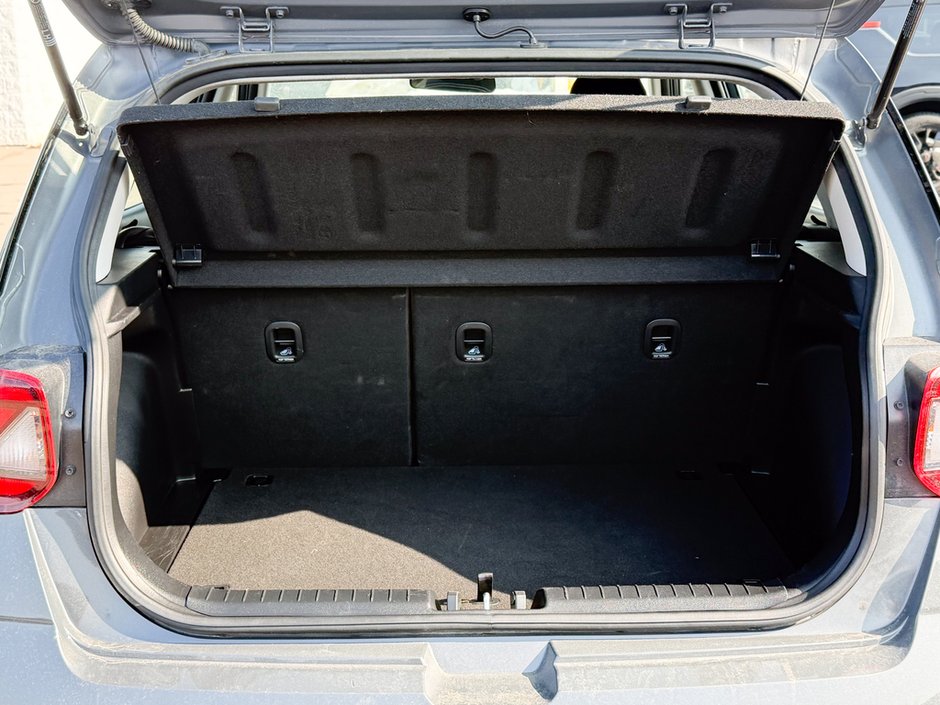 2024 Hyundai Venue Preferred-14