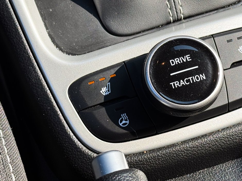 2024 Hyundai Venue Preferred-20