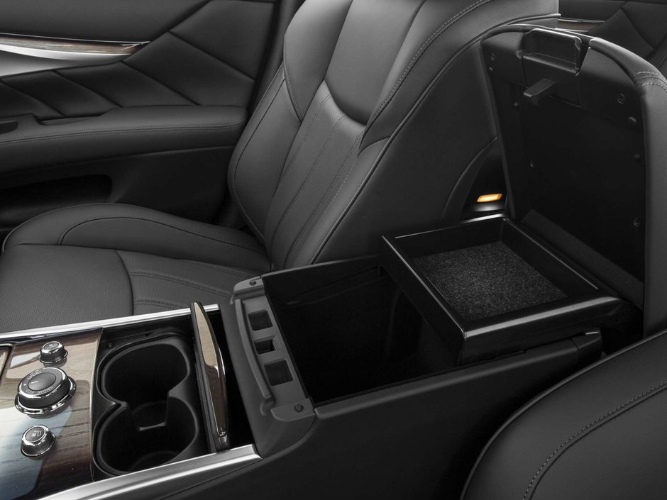 2016 Infiniti Q70L 3.7-9