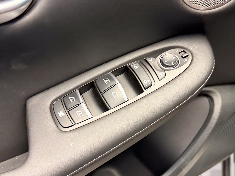 2025 Infiniti QX50 SPORT-14