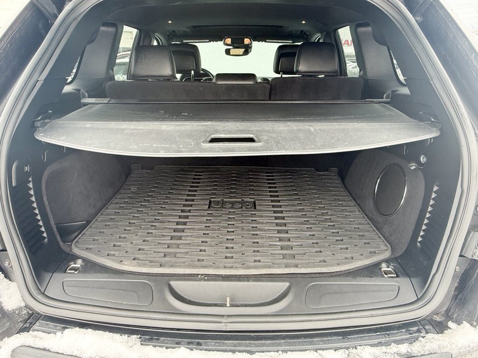 2020 Jeep Grand Cherokee Altitude-14