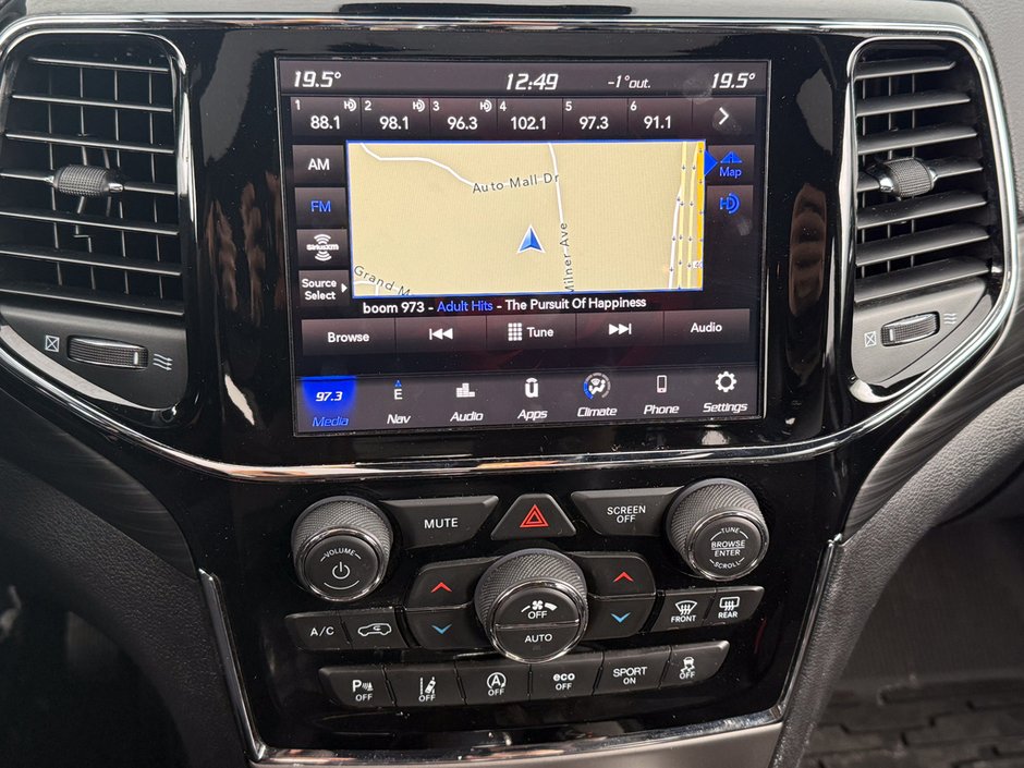 2020 Jeep Grand Cherokee Altitude-27