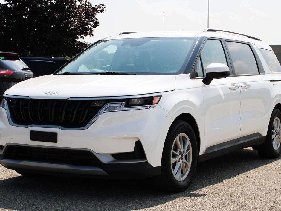 2024 Kia Carnival LX-2