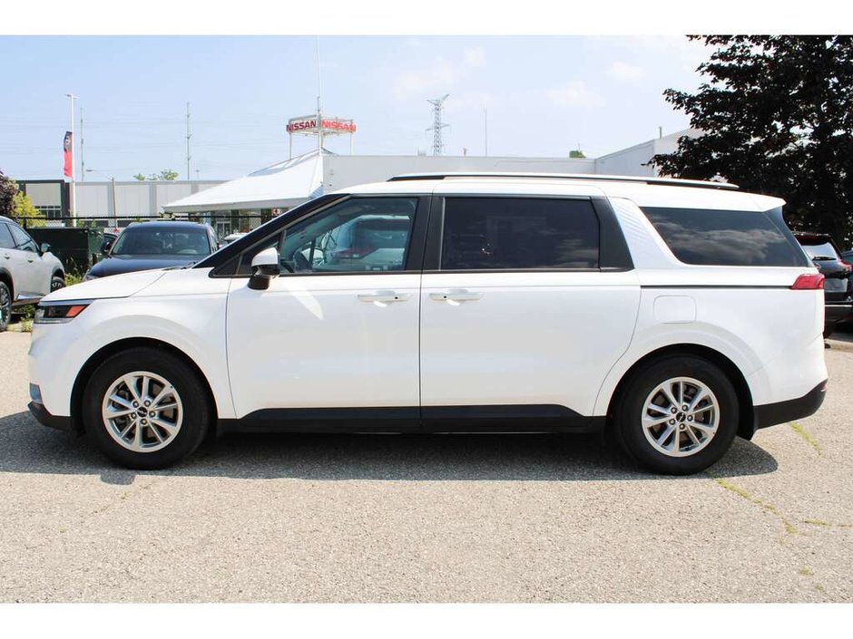 2024 Kia Carnival LX-3