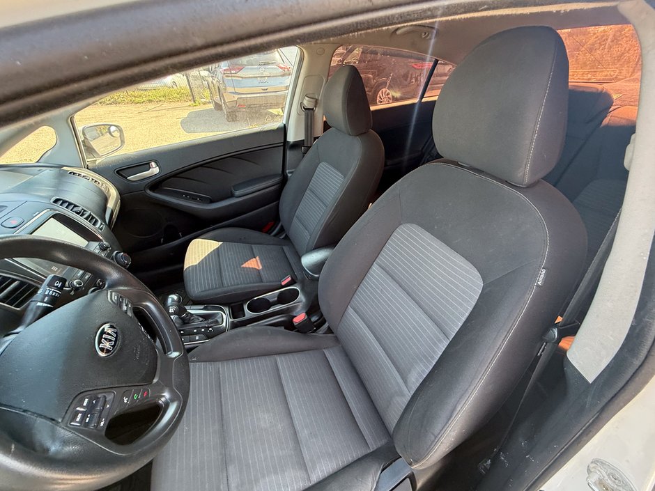 2018 Kia Forte LX-18
