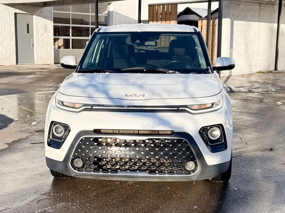 2022 Kia Soul EX-1