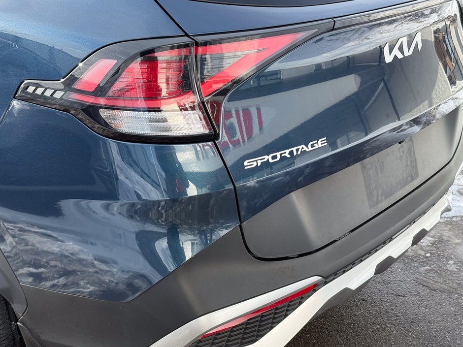 2024 Kia Sportage LX-12