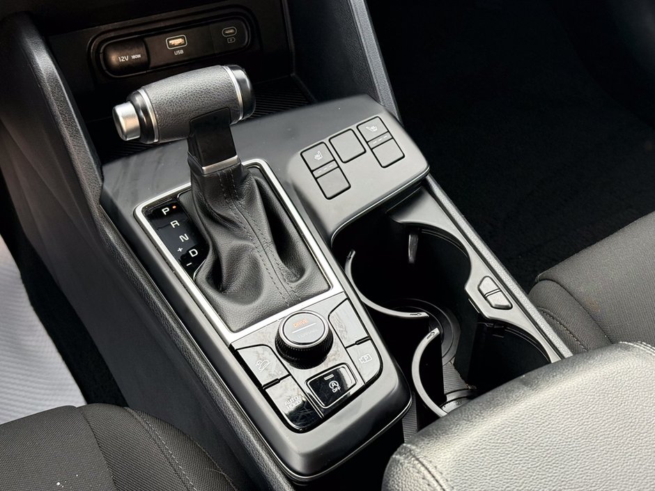 2024 Kia Sportage LX-19