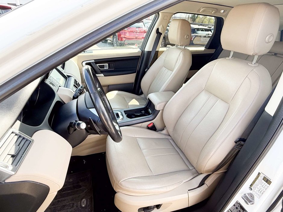 2019 Land Rover Discovery Sport HSE-14
