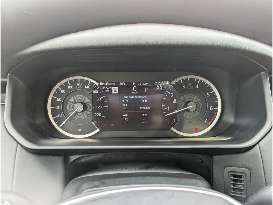 2023 Land Rover Discovery S-28