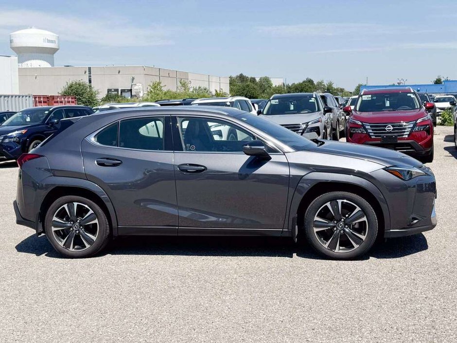 2025 Lexus UX 300h-7