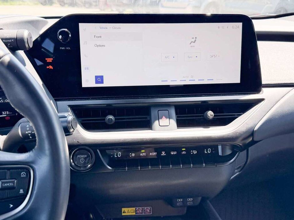 2025 Lexus UX 300h-18