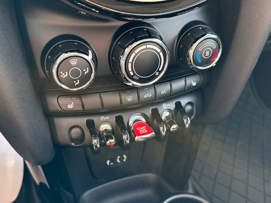 2017 MINI Cooper S Base-21