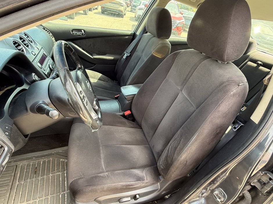 2008 Nissan Altima 2.5 S-9