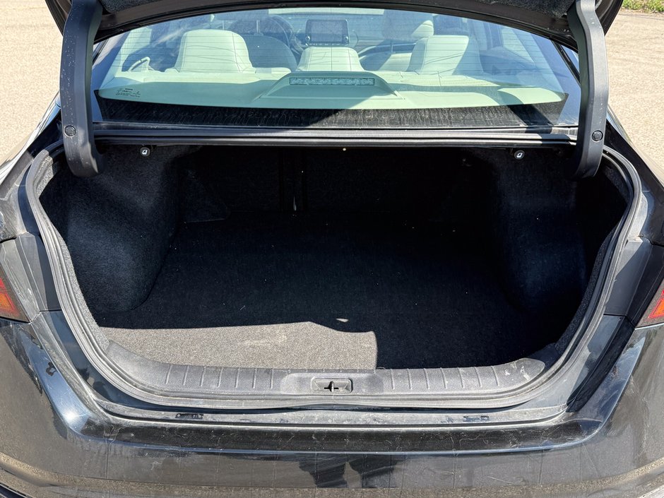 2021 Nissan Altima 2.5 Platinum-14