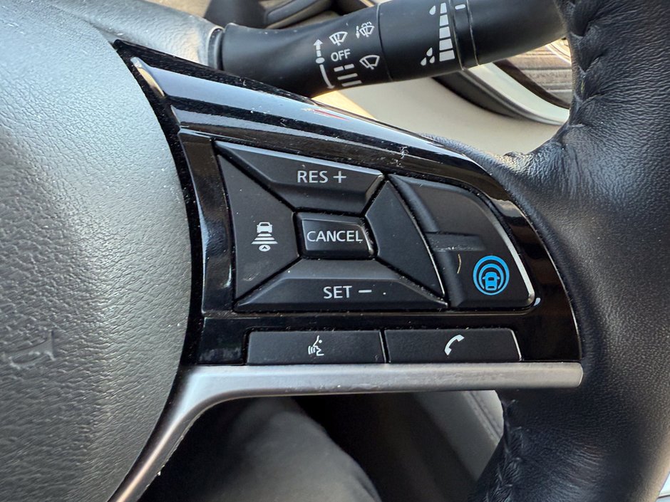 2021 Nissan Altima 2.5 Platinum-25