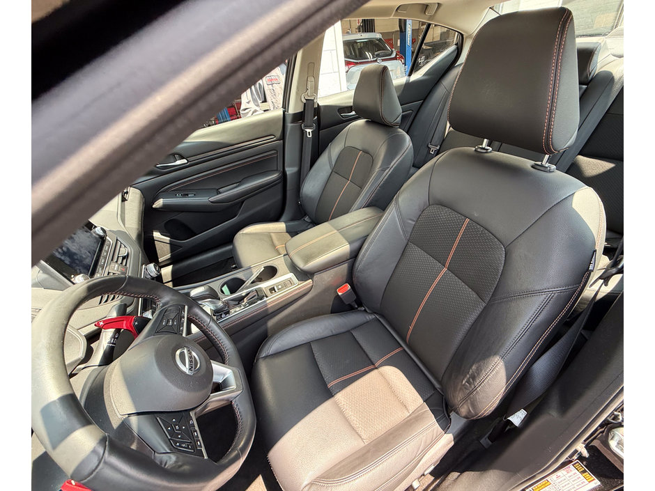 2022 Nissan Altima 2.5 SR-18