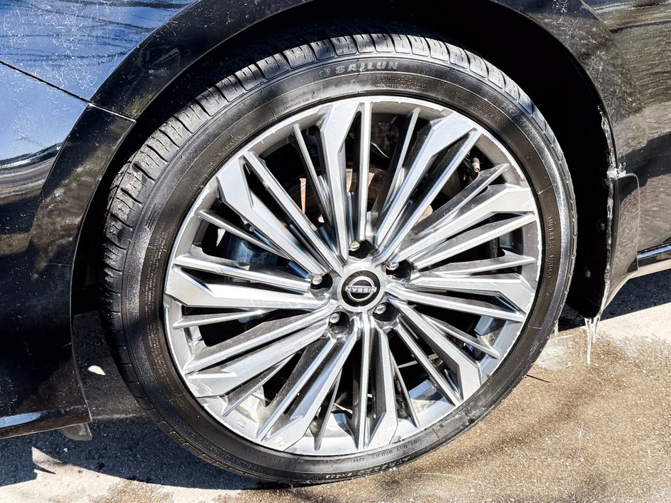 2023 Nissan Altima Platinum-13
