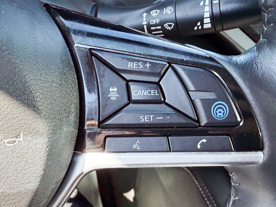 2023 Nissan Altima Platinum-22