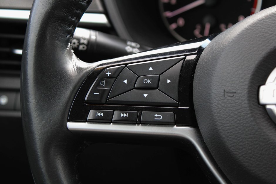 2023 Nissan Altima Platinum-19