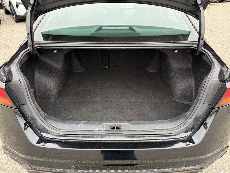 2023 Nissan Altima Platinum-11