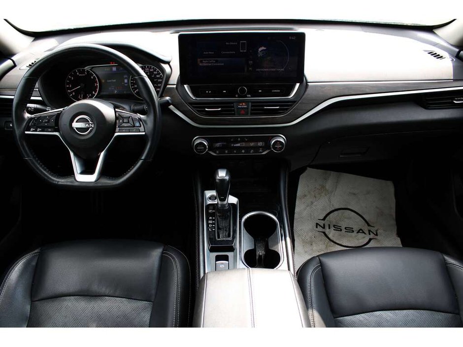 2023 Nissan Altima Platinum-16