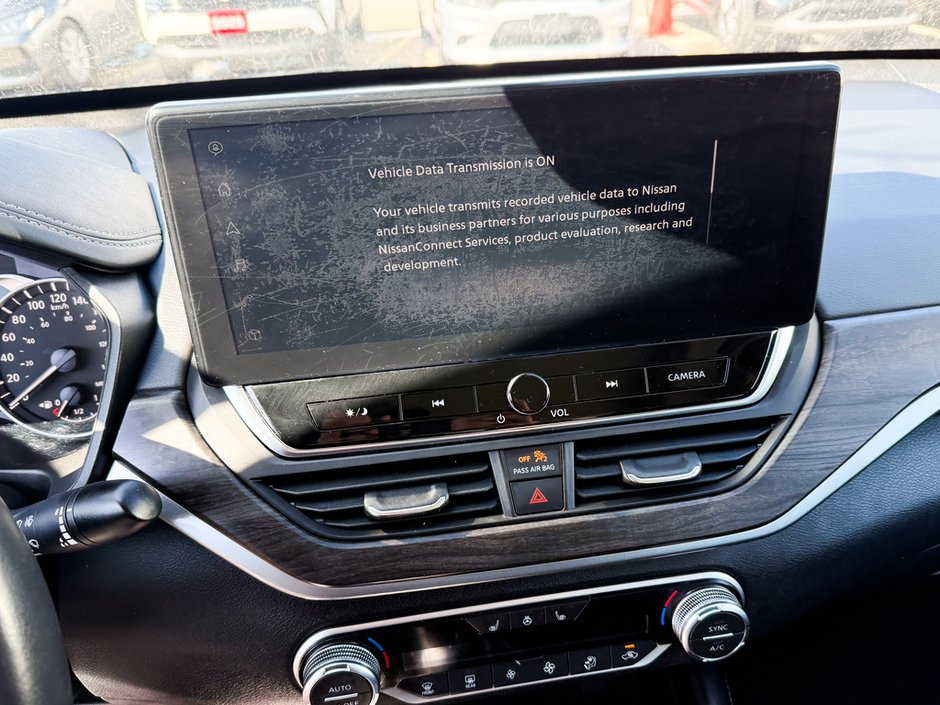 2023 Nissan Altima Platinum-24