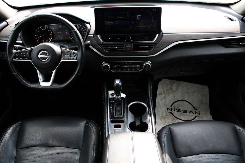 2023 Nissan Altima Platinum-16