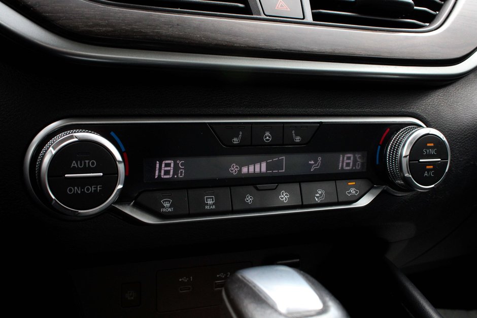 2023 Nissan Altima Platinum-25