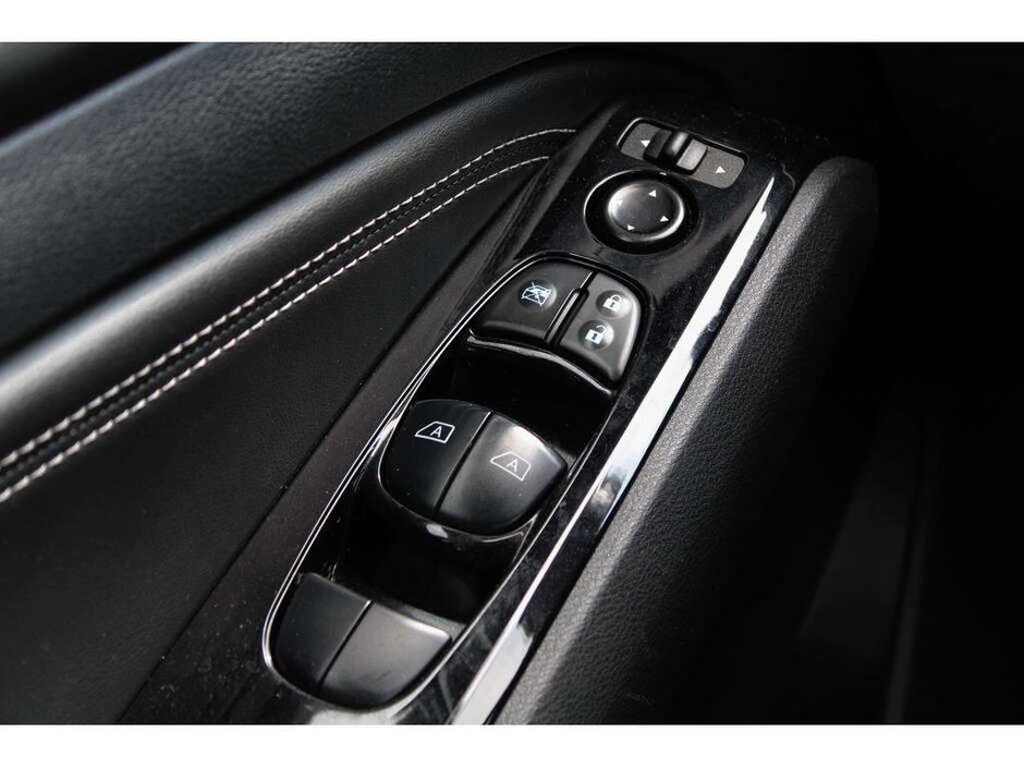 2023 Nissan Altima Platinum-21