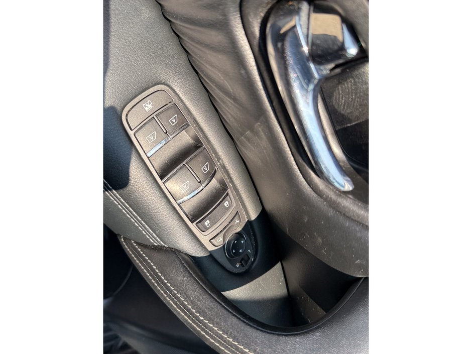 2020 Nissan Armada Platinum-26