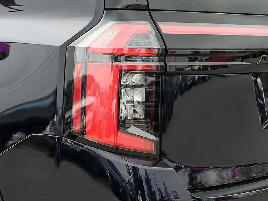 2026 Nissan Armada PRO-4X-10