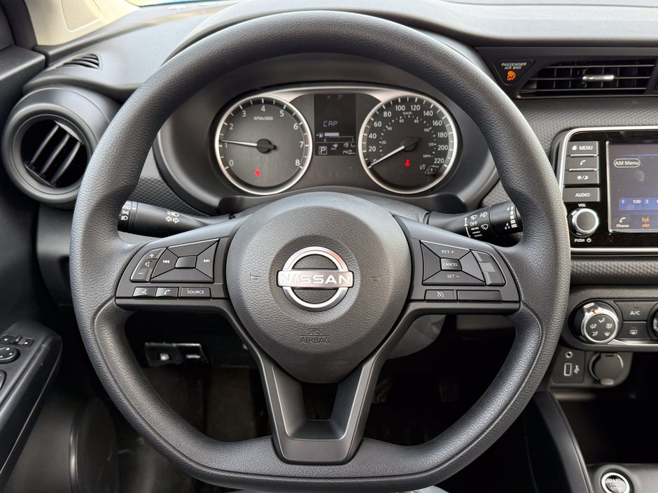 2025 Nissan Kicks Play S-15