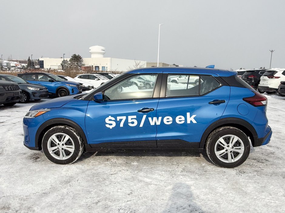 2025 Nissan Kicks Play S-3