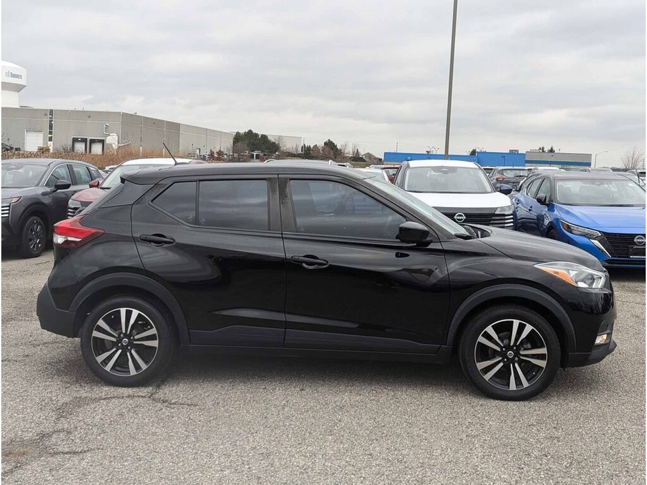 2020 Nissan KICKS SV-17