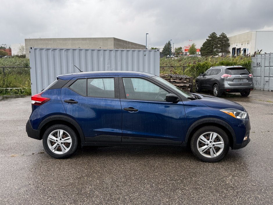 2020 Nissan Kicks S-8