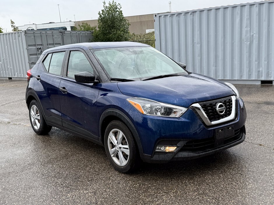 2020 Nissan Kicks S-9