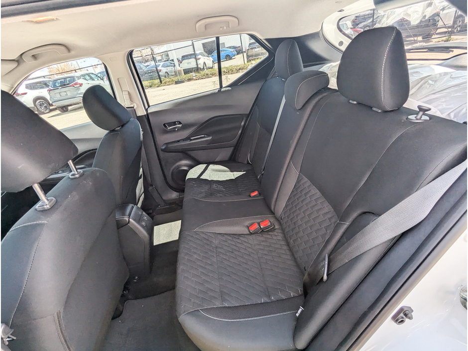 2022 Nissan Kicks SV-15