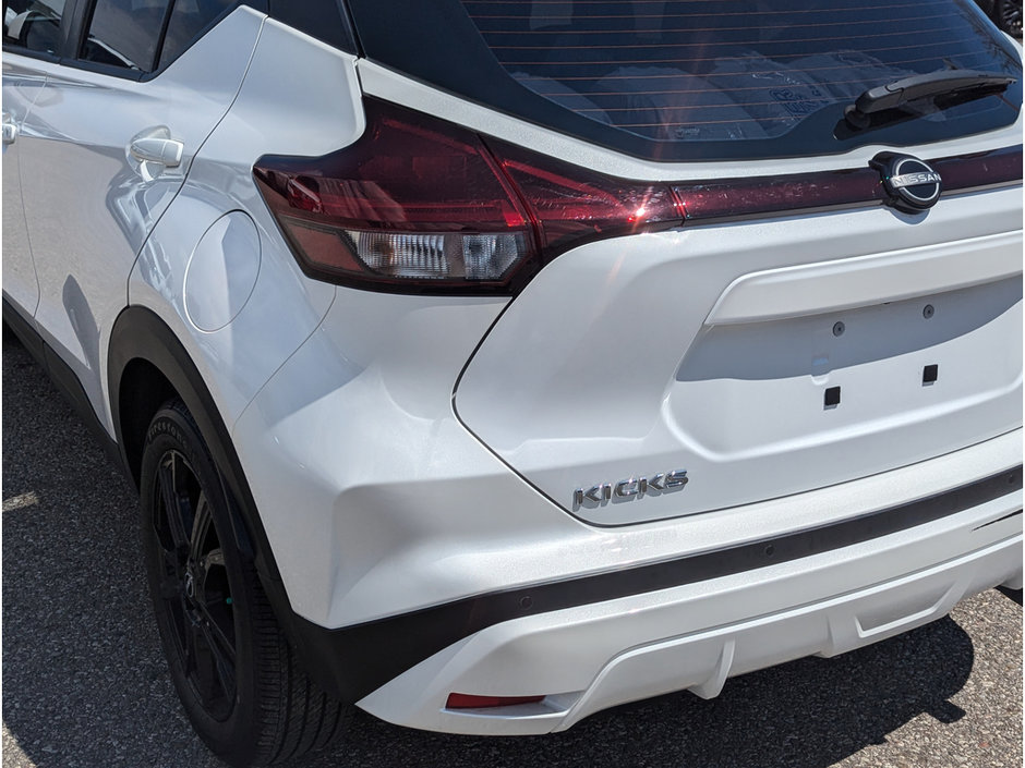 2022 Nissan Kicks SV-11