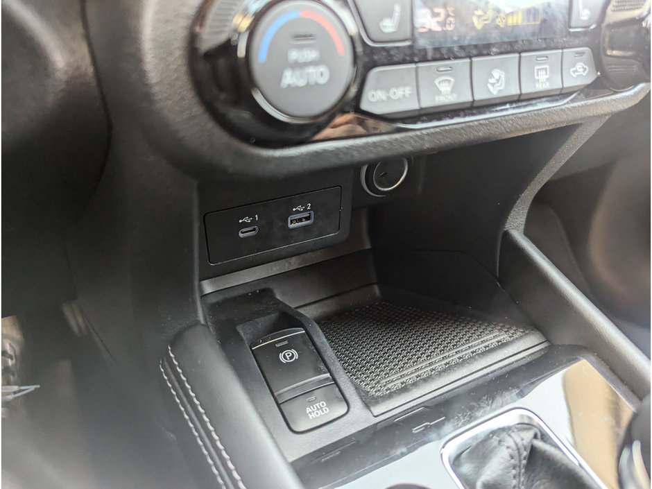 2022 Nissan Kicks SV-26