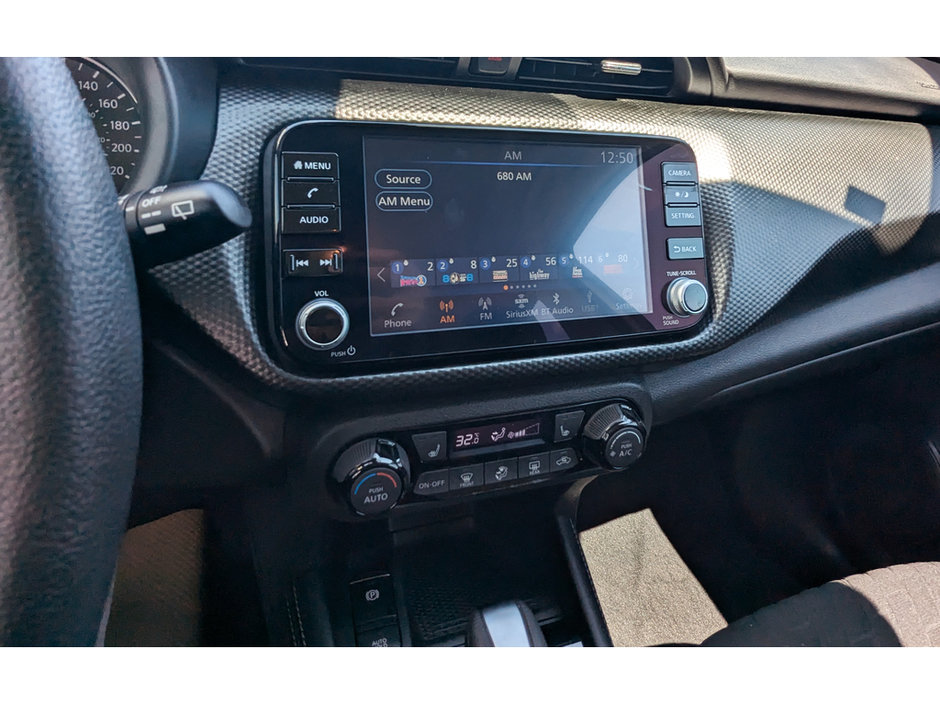 2022 Nissan Kicks SV-18