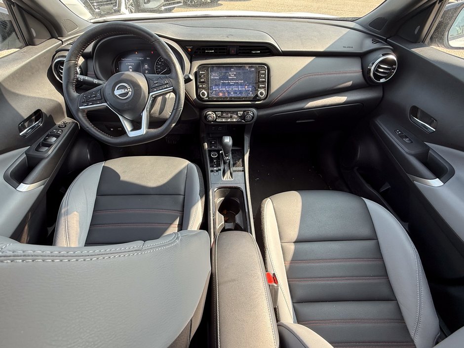 2022 Nissan Kicks SR-16